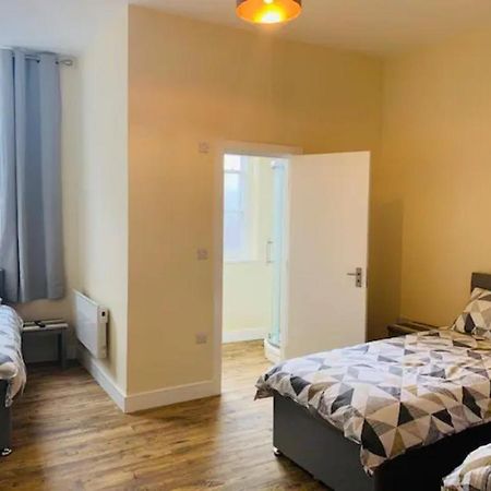 8 Fish Street, Budget City Centre Accomodation Leeds  Luaran gambar